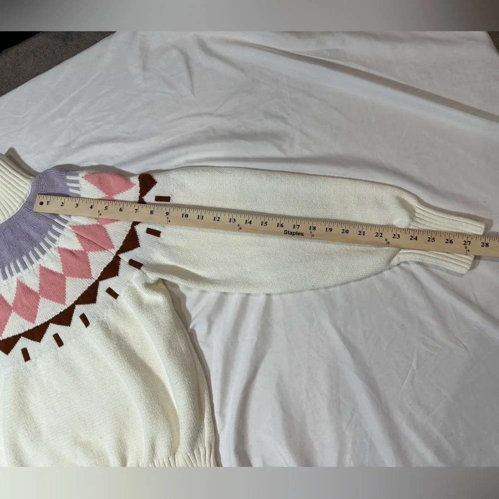 Free Assembly Cream Sweater with Pink and Purple Patterns- Cotton & Wool - Picture 10 of 15